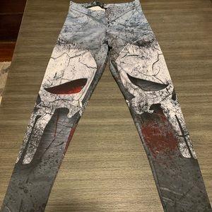Woman’s punisher leggings